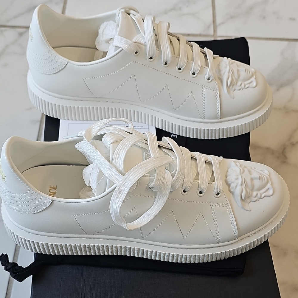 Versace Black Box - Picture 8 of 11